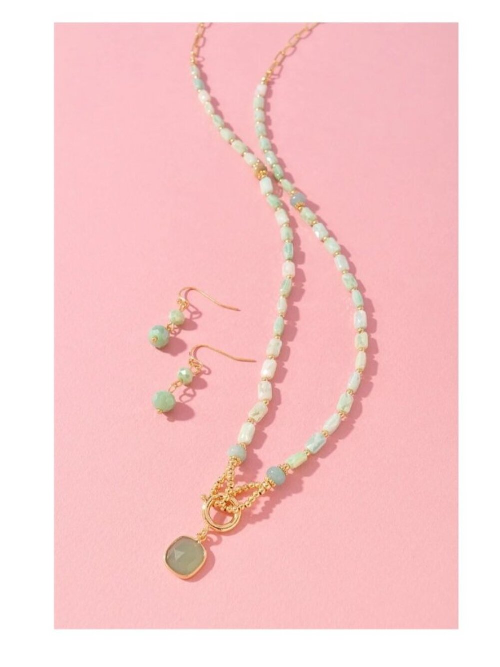 Kylee Bead Necklace & Earring Set (Pale Green) *NWT